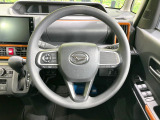 ステアリングも使用感が少なく、きれいな状態となっております♪
