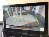 パックモニタ-も装備しております。車庫入れの苦手なお客様、もうご心配いりません。重宝してくれると思います。