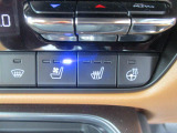 運転を快適にサポートをしてくれるシートヒーター&シートベンチレーション&ハンドルヒーターを装備しています。