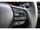 安全運転支援システムHonda SENSINGを搭載しております。衝突軽減ブレーキや誤発進抑制機能、アダプティブクルーズコントロールや車線維持など複数の先進技術で安心と快適なドライブをサポートします。