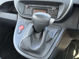 トルクコンバーター式多段ATは、トルク伝達も穏やかで癖も無く、誰にでも扱いやすいのがポイント。
