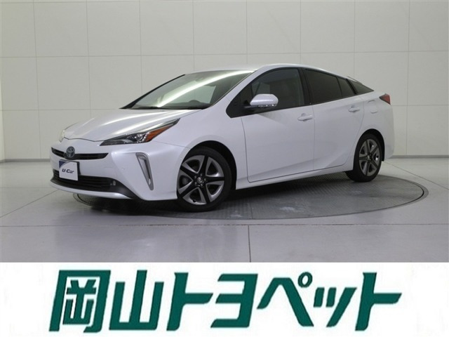 トヨタ プリウス 