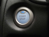 【プッシュスタート】リモコンをバッグに入れたり、持ったままでも、プッシュボタンでエンジンスタート・ストップができます☆