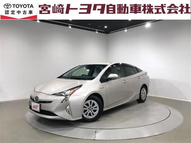 プリウス 1.8 S セーフティ プラス 