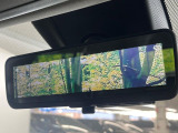 【デジタルインナーミラー】後席の大きな荷物や同乗者で後方が確認しづらい時でも安心!カメラが撮影した車両後方の映像をルームミラー内に表示。クリアな視界で状況の確認が可能です!