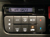 【オートエアコン】汗ばむ夏・ジメジメする梅雨時・冷え冷えする冬も快適☆♪ 簡単操作で、春夏秋冬 一年中快適です♪お好みの温度をセットするだけで、エアコンの風量などを自動でコントロールします♪☆