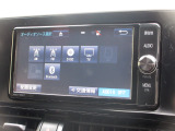 ナビゲーションは純正メモリーナビを装着しております。AM、FM、CD、DVD再生、Bluetooth、音楽録音再生、フルセグTVがご使用いただけます。初めて訪れた場所でも安心ですね!
