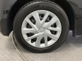 スチールホイールには、ホンダ純正のホイールカバーが付いています。