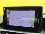 純正ナビを装着。(DVD・フルセグTVの視聴、Bluetoothの接続可能)