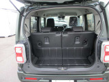 ラゲッジスペースは十分な広さが確保できています。