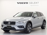 ボルボ V60クロスカントリー