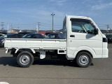 外部査定機関にて車両の鑑定を行っております。外部の第三者機関AISによる厳しい検査で車両を細かくチェックしております。安心して当店の車両をお選び下さい。鑑定書の発行をしております。