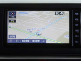 ナビゲーションを装備。タッチパネル式で使い易く、お出かけも楽々です♪