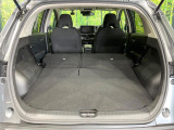 普段のお買い物や通勤、送迎等に十分な荷室スペースを確保しております。セカンドシートを倒すと、大きな荷物の積載も可能です♪