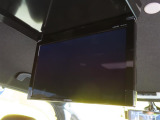 フリップダウンモニター付き!長時間のドライブも、退屈する事なく過ごせます!