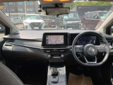 インパネ周りはこのように機能的にまとまっています。クリーニング済みで室内もキレイです。