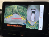 【パノラミックビューモニター】専用のカメラにより、上から見下ろしたような視点で360度クルマの周囲を確認することができます☆死角部分も確認しやすく、狭い場所での切り返しや駐車もスムーズに行えます。