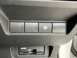 もちろんETCも付いています。これで高速道路の料金所もノーストレス。ノンストップで通過します。