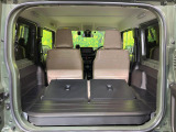 普段のお買い物や通勤、送迎等に十分な荷室スペースを確保しております。セカンドシートを倒すと、大きな荷物の積載も可能です♪