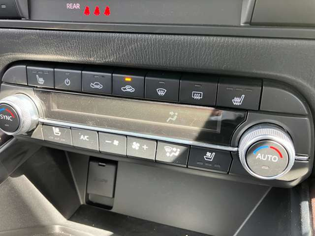 マツダ CX-5 2.2 XD エクスクルーシブ モード 4WD 純正10インチ