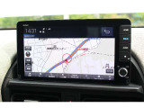 Honda CONNECT対応の純正ナビゲーション装備。ナビとしてだけでなく、Honda CONNECTの性能を存分に発揮させられます!