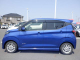内外装およびエンジンル-ムなど専用クリ-ニング致します。車両クリ-ニングのプロが施工致しますので!高品質な1台に蘇りますよ♪(全在庫無料施工)
