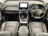 RAV4  ハイブリッドG 4WD 本革シート