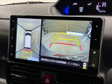 パノラマモニターは上から見下ろした様な感覚で位置を把握できます♪苦手な駐車も自信が持てます♪