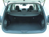 ■ラゲッジスペースです。日常的な荷物を積む際には十分なスペースです。ベビーカーもきっちり搭載できるので、家族でお出かけやピクニックを楽しんで下さい。