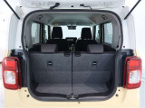 ラゲージスペースも広々です♪