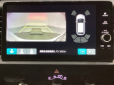バックでの車庫入れも安心です! リアカメラが付いているバックモニター付のナビディスプレーを装備しております。バンパーについているソナーや、操作線もついており距離感も画面から確認できます。
