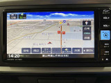 ナビを装備。タッチパネル式で使いやすく、お出かけもラクラクです。