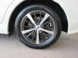 左後 オシャレは足元からが基本!アルミホイールが決まってます!「*ホイールロックナットは展示用です」