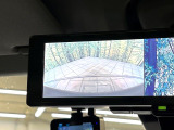 【バックカメラ】駐車時に後方がリアルタイム映像で確認できます。大型商業施設や立体駐車場での駐車時や、夜間のバック時に大活躍!運転スキルに関わらず、今や必須となった装備のひとつです!