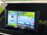 【アラウンドビューモニター】専用のカメラにより、上から見下ろしたような視点で360度クルマの周囲を確認することができます☆死角部分も確認しやすく、狭い場所での切り返しや駐車もスムーズに行えます。