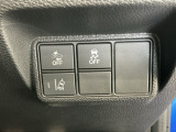 万が一の時にあると心強いホンダセンシング機能-衝突軽減ブレーキ・路外逸脱抑制機能、車がカーブの外側へ膨らんだり内側へ巻き込んだりする挙動を防止し安定した走行をサポートする横滑り防止装置付きです!