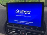 【純正ナビ】人気の純正ナビを装備しております。ナビの使いやすさはもちろん、オーディオ機能も充実!キャンプや旅行はもちろん、通勤や買い物など普段のドライブも楽しくなるはず♪