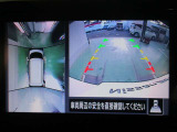 アラウンドビューモニターが駐車をアシスト☆4つの高解像度カメラで車の周囲を撮影。ミニバン、SUVなどの死角の駐停車も驚く程楽です!バックカメラは、車庫入れの時は勿論、後方の安全確認もできて安心です♪