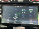 Bluetooth対応の日産純正ナビなのでスマホの音楽を車内で聴けるのでお出かけの時もお気に入りの曲を聴きながらノリノリドライビング♪