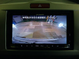 バックカメラの画像です。車庫入れの安心感がアップしますね。