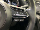 マツダレーダークルーズコントロールは全車速追従機能付ですので快適にお過ごしいただけます。