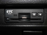 高速道路で便利なETCを装備しています。
