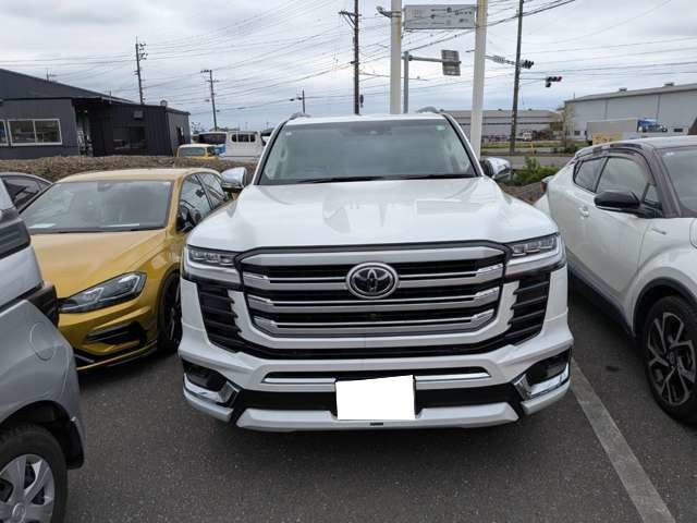 トヨタ ランドクルーザー300 3.3 ZX ディーゼル 4WD の中古車詳細