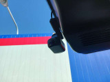 今やまさかの時の純正前後ドライブレコーダー! 運転状況を映像と音声で記録します。
