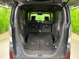 普段のお買い物や通勤、送迎等に十分な荷室スペースを確保しております。セカンドシートを倒すと、大きな荷物の積載も可能です♪