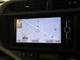 純正ナビを装備。タッチパネル式で使いやすく、お出かけもラクラクです。