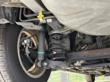 お車を安心してお乗りいただく為には、足回りの定期点検が欠かせません。サービスサポート(有償保証)では無料点検もご提供しており、安心のカーライフをお過ごしいただけるサポート体制が整っています。