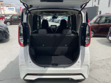 大きく開くリヤハッチ,荷物スペースも確保できます