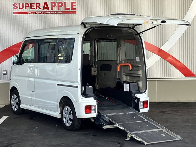 日産 NV100クリッパーリオ 