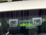 【スズキ セーフティサポート】走行中に前方の車両等を認識し、衝突しそうな時は警報とブレーキで衝突回避と被害軽減をアシスト。より安全にドライブをお楽しみいただけます。